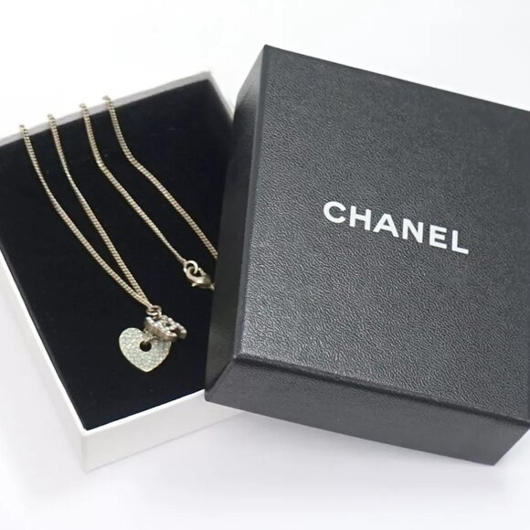 CHANEL CC Logo Rhinestone Heart Charm Necklace 17" Gold Tone 08P Auth w/Box h113 - Picture 7 of 7